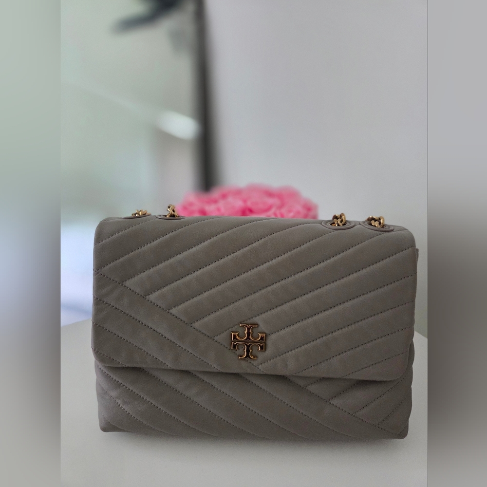 Tory Burch Kira Chevron Convertable Shoulder Bag Taupe